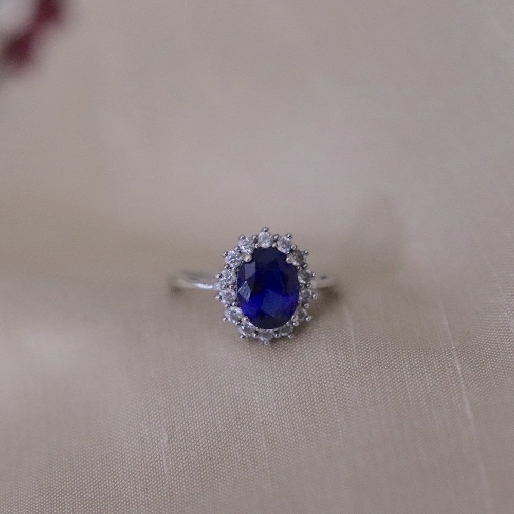 Sterling Silver Blue Cubic Zirconia Halo Style Ring - Size 6